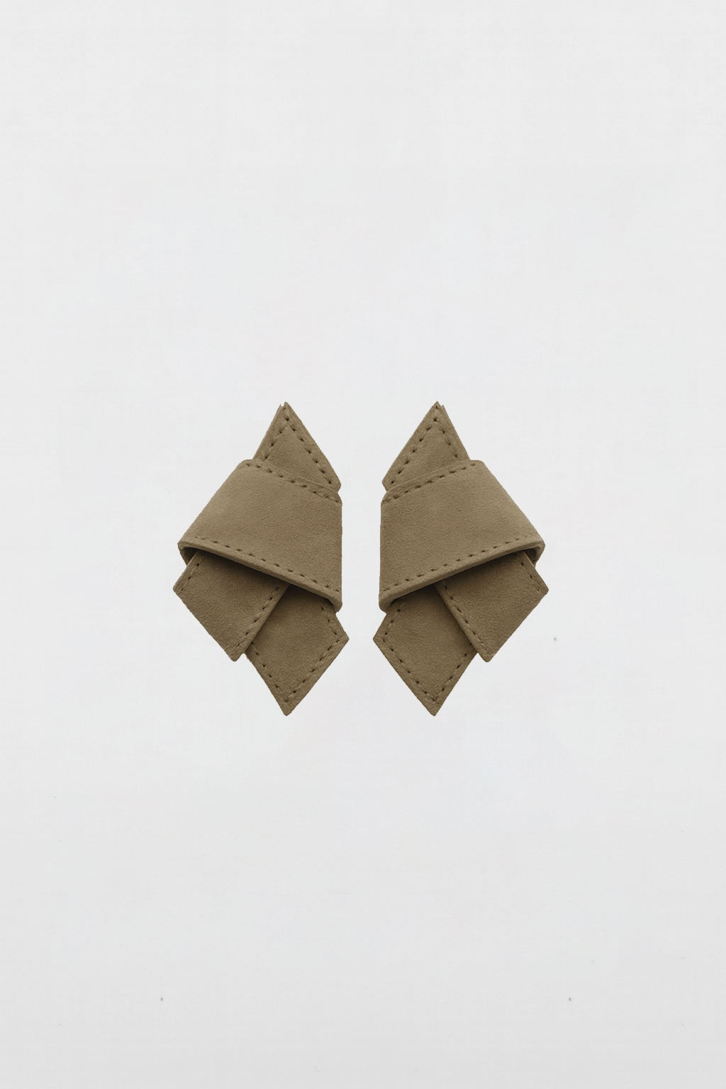 nodi dav beige